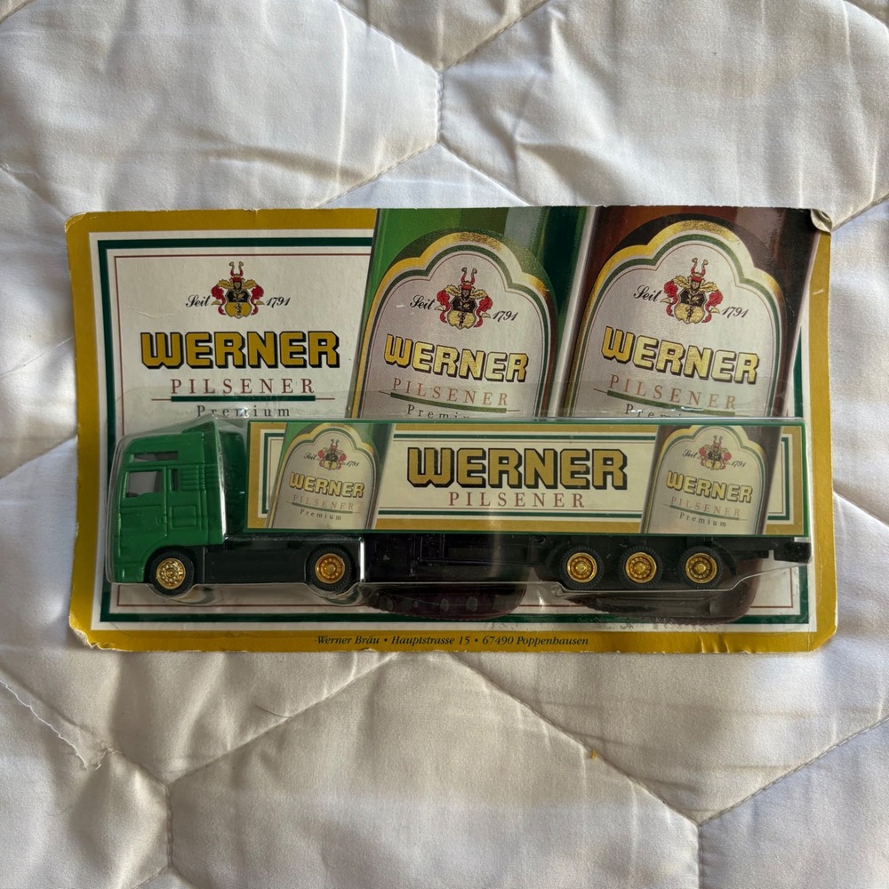 RARE Werner Pilsener Premium Beer Truck‎ Die Cast Collectible Vintage